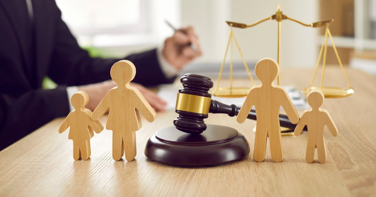 Key differences between paternal authority and guardianship and custody in Spain